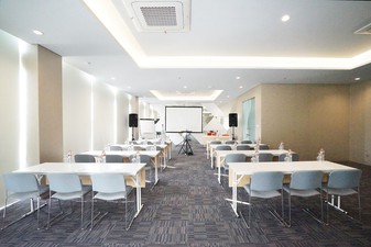 Cleo Business Hotel Jemursari, Cleo Business Hotel Jemursari, Jobs - 3