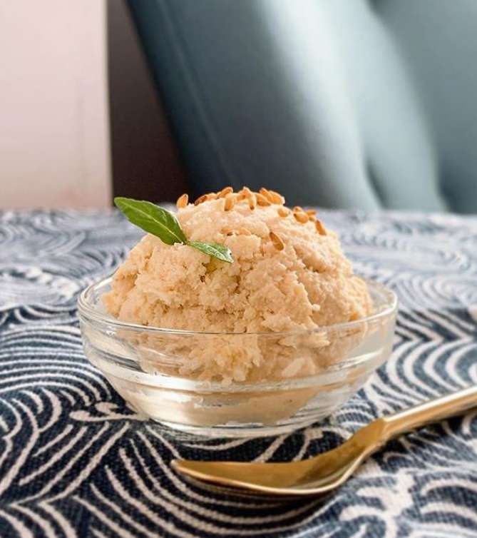 Golden Sesame Ice cream YoRipe