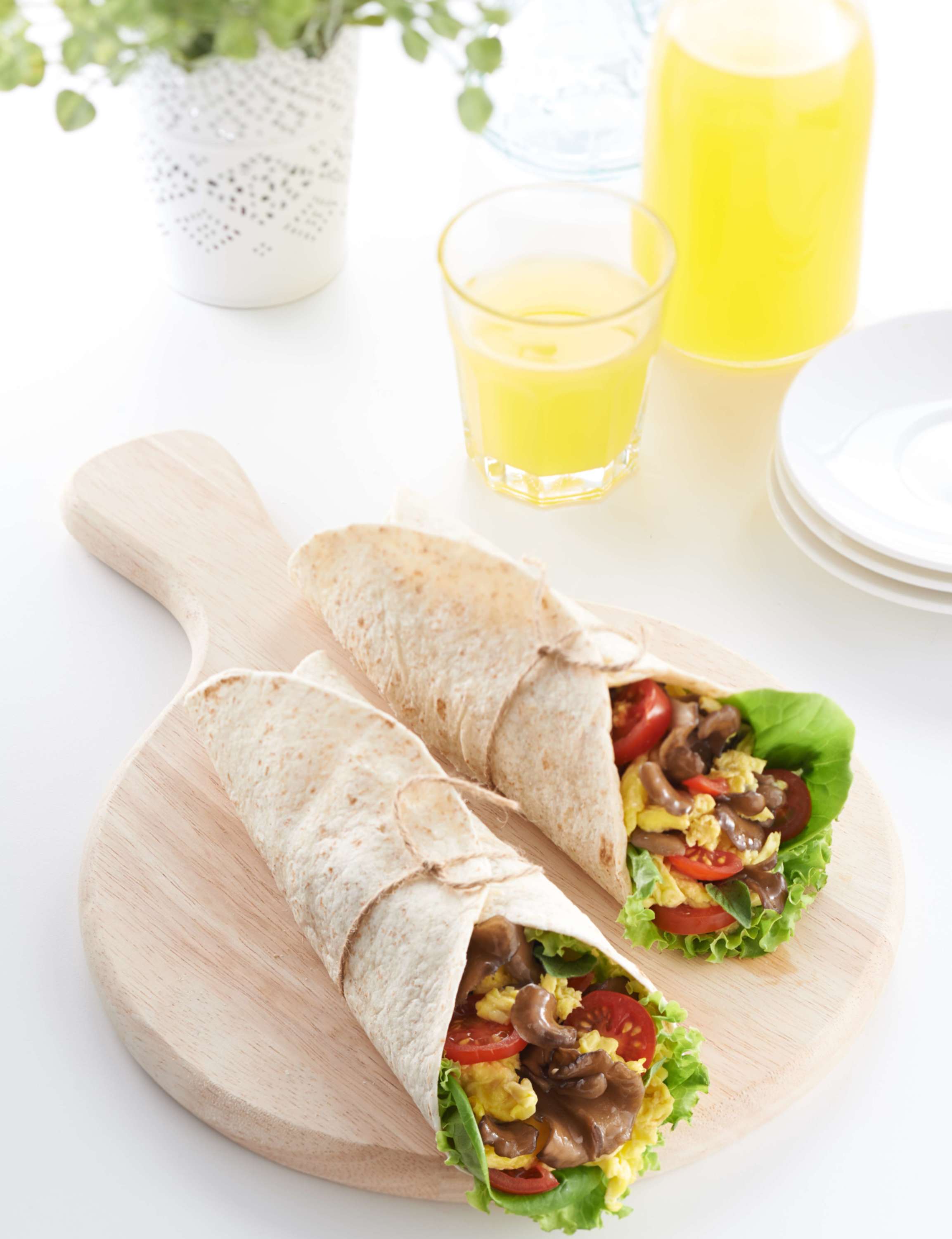 Hokto Maitake Mushroom Wholemeal Breakfast Wraps YoRipe