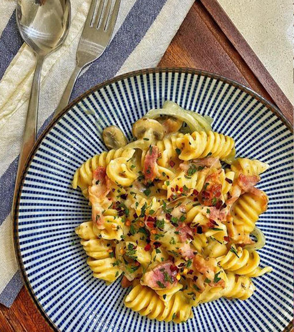 Carbonara with Bacon YoRipe