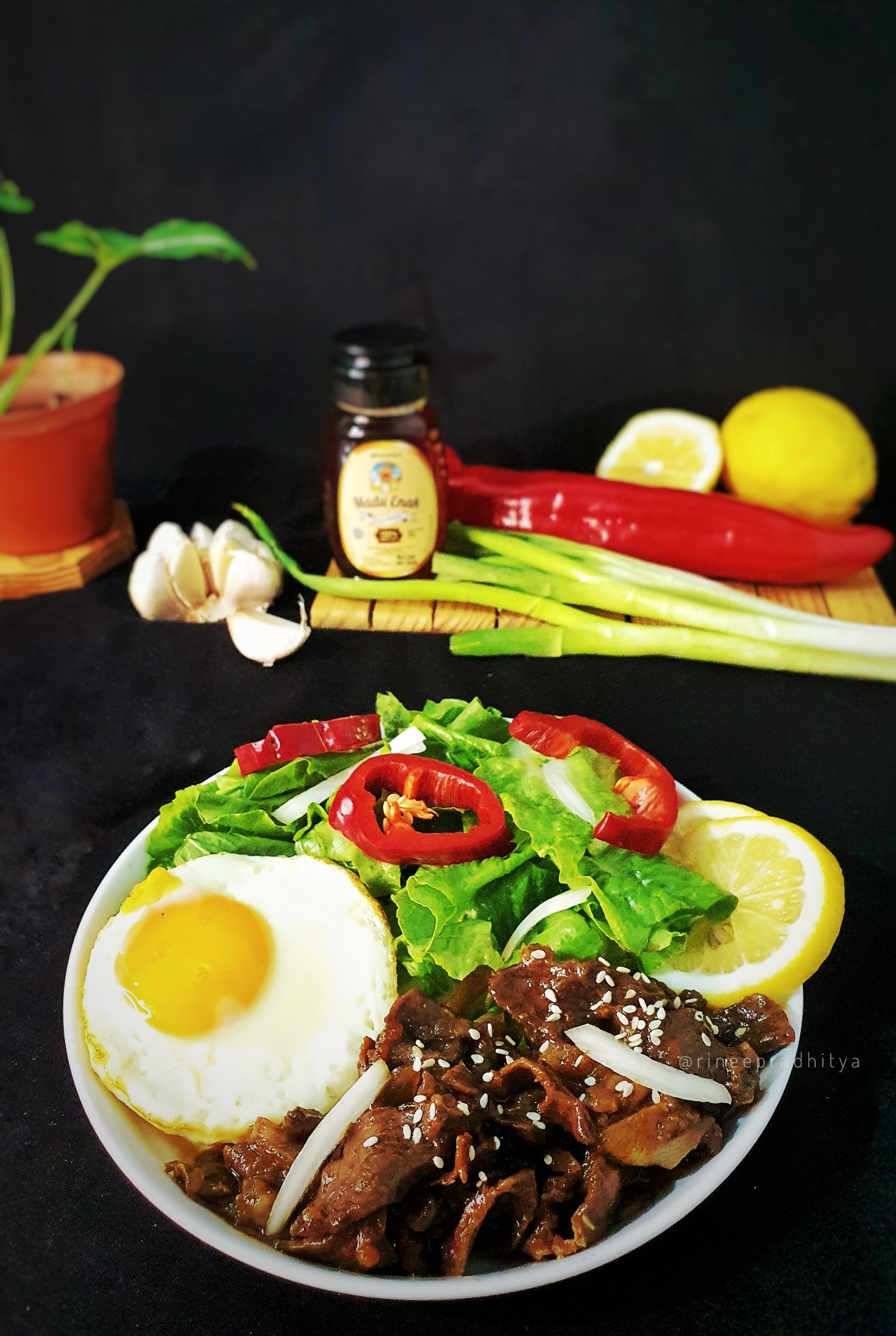 Beef honey and egg salad YoRipe