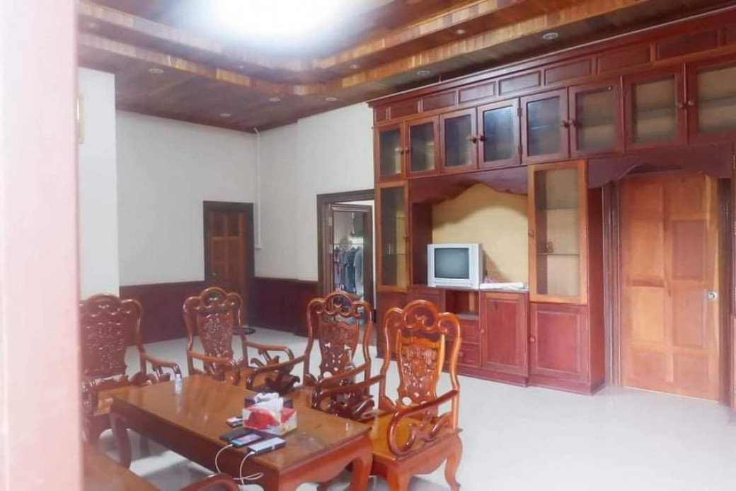 who is alicia fox dating