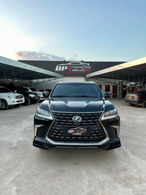 Used Lexus 570 for Sale in Sikhottabong Vientiane Capital ID 76347