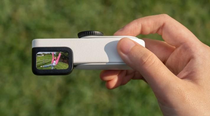 Insta360 GO 3S Malaysia retro viewfinder