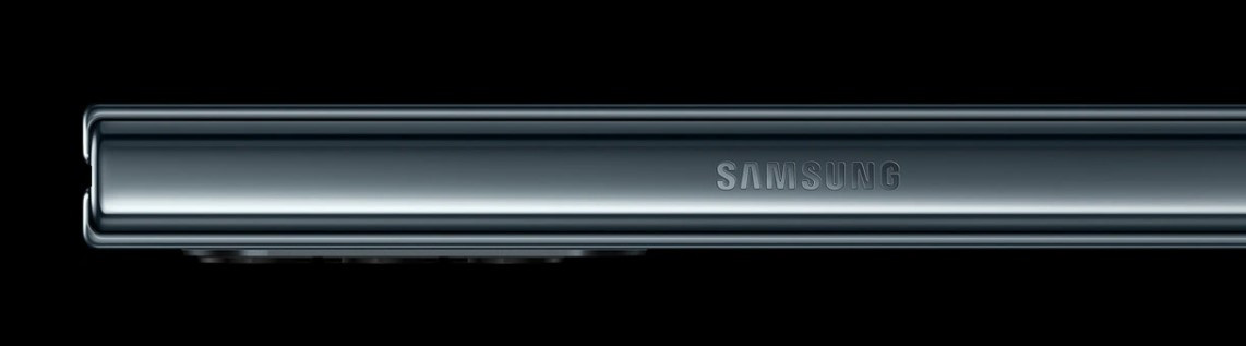 Samsung Galaxy Z Fold4 5G size and weight