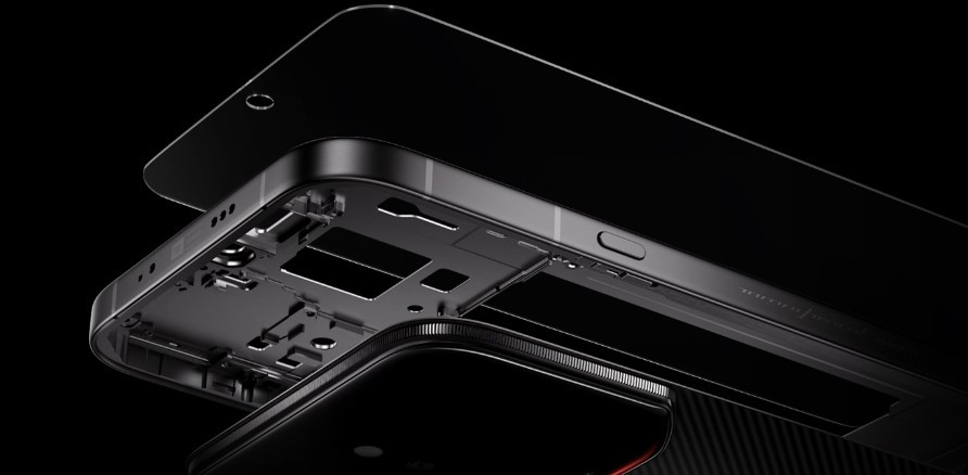 Infinix Note 60 Ultra Malaysia aluminium unibody cooling design