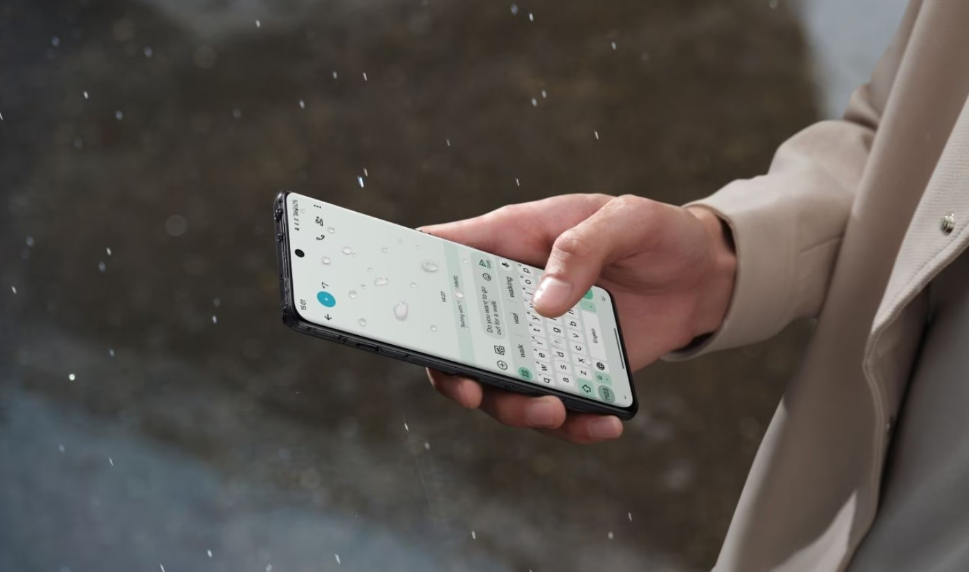 oneplus 12 aqua touch