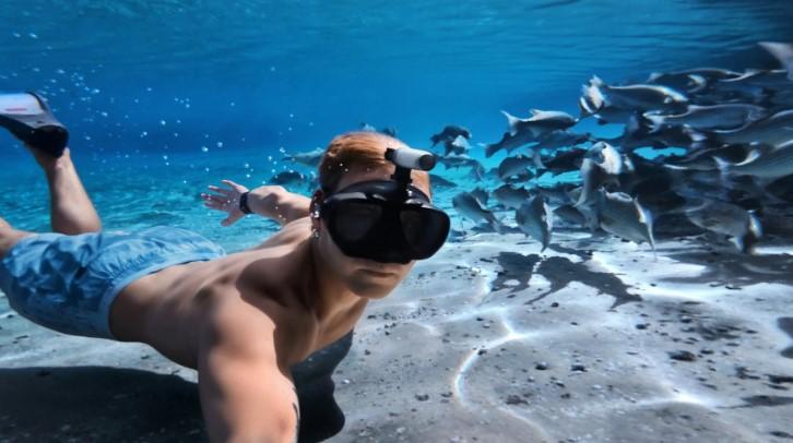 Insta360 GO 3S Malaysia waterproof 10m