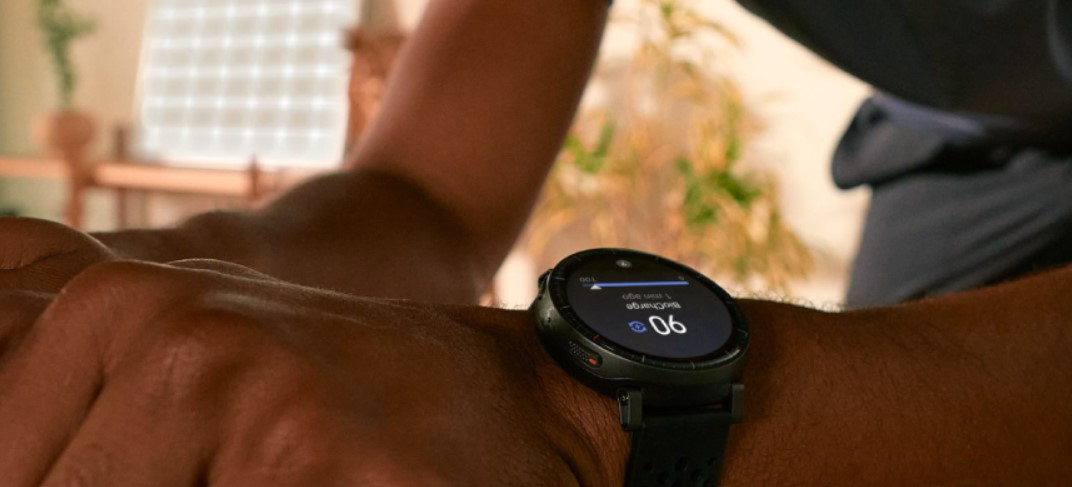Amazfit Active Max Malaysia AI Assistance & Smart Connectivity
