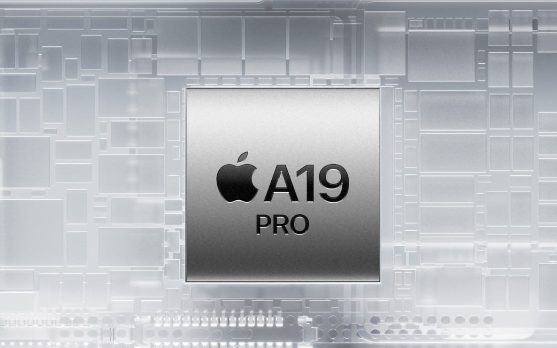 iPhone Air Malaysia fast CPU and GPU