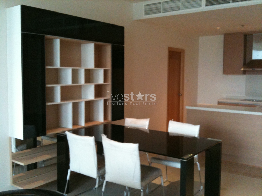 2 Bedroom Condominium For Rent Close To Bts Chongnonsri - 