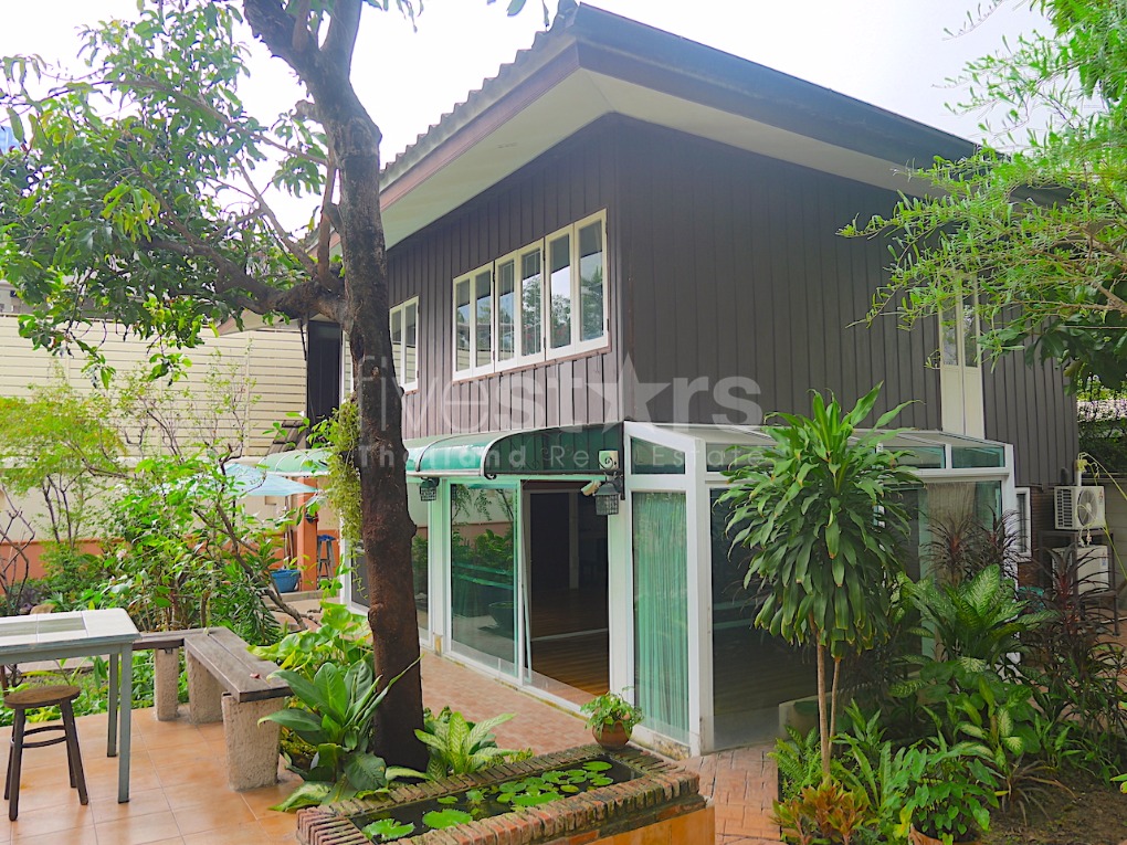House With Separate Guest House Near Bts Phromphong | house with separate guest house near bts phromphong House With Separate Guest House Near Bts Phromphong | house with separate guest house near bts phromphong