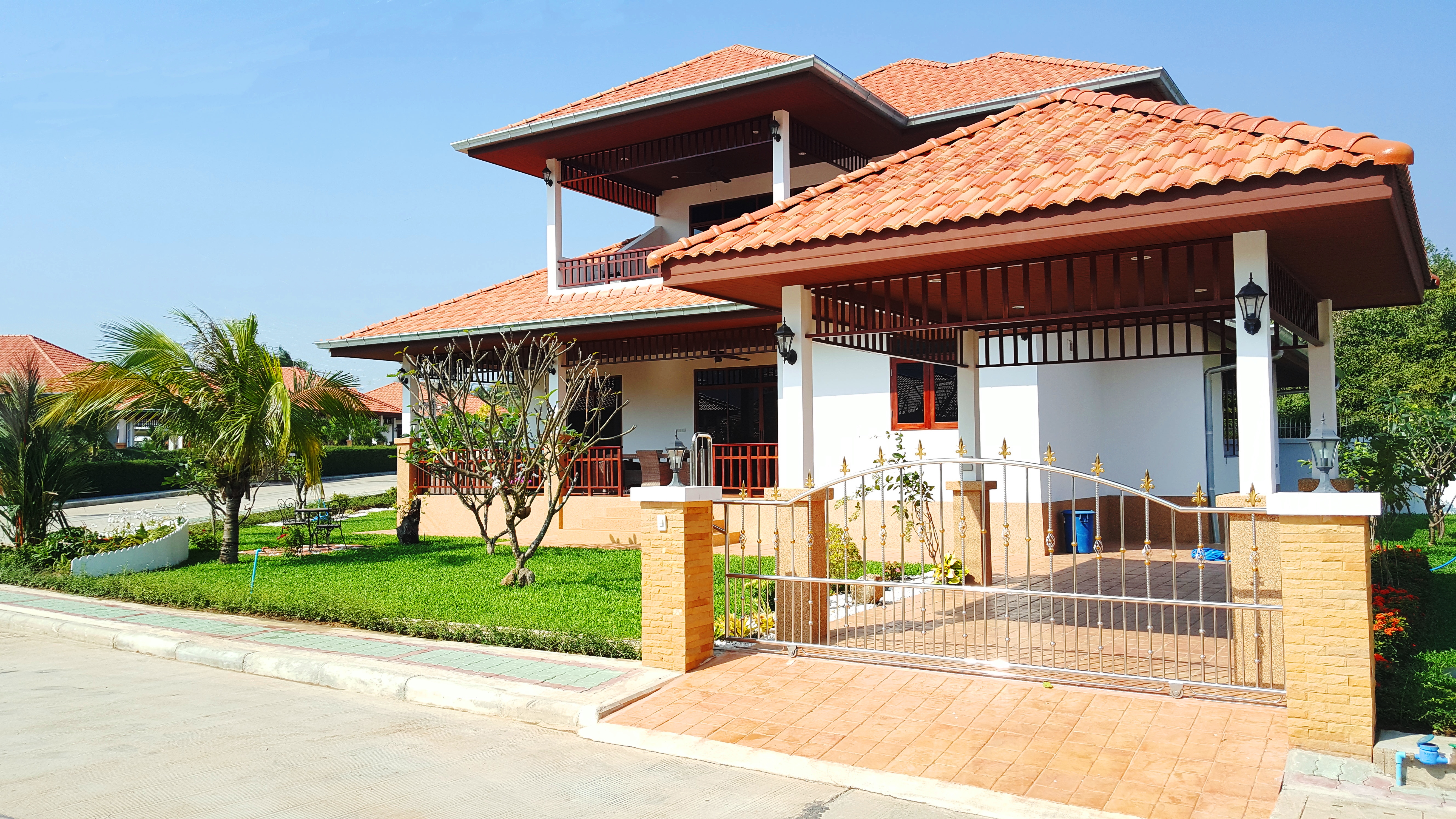 Villa Royale MVIII – F2